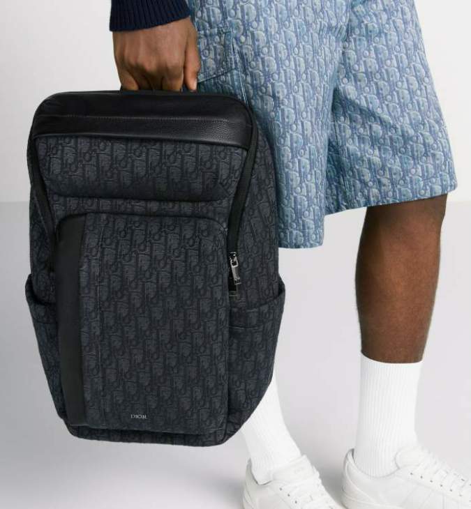 Picture of Dior Handbags _SKUfw239236201fw